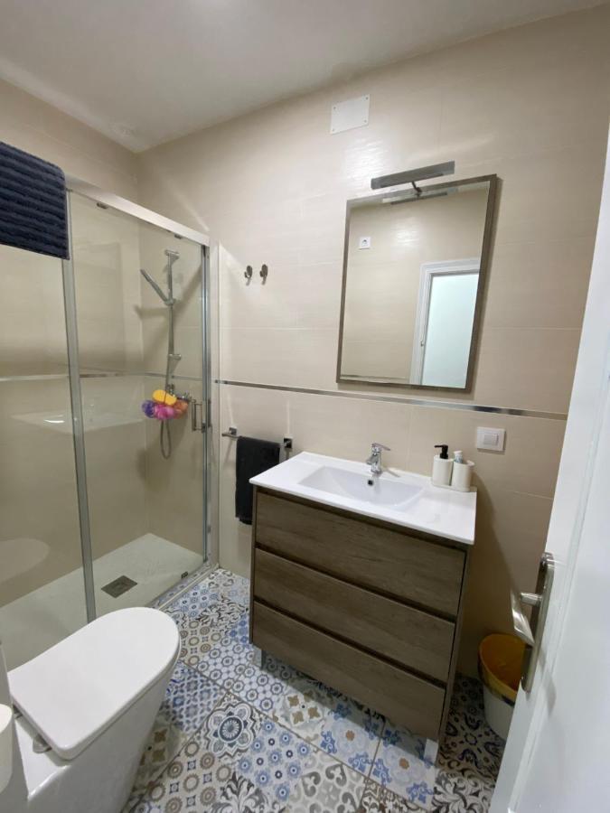 Precioso Apartamento En El Centro De Conil Para Familias, Parejas Y Grupos Conil De La Frontera Ngoại thất bức ảnh